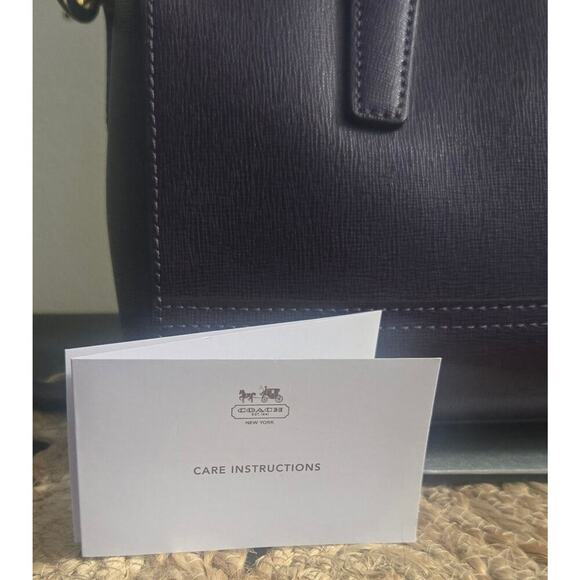 NWT VTG Coach Saffiano Mini Purple Ladies Purse - Picture 3 of 10